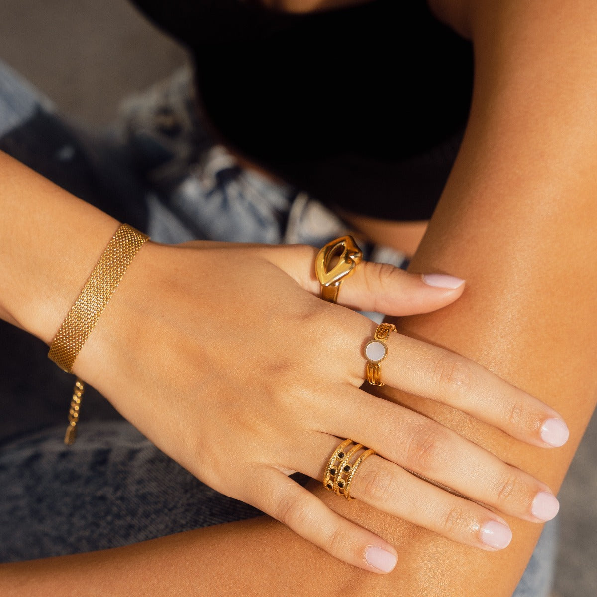 Anel Anthea em Ouro - Megan Joias