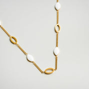 Ouro Colar com Pingente Oval Angellica - Megan Joias