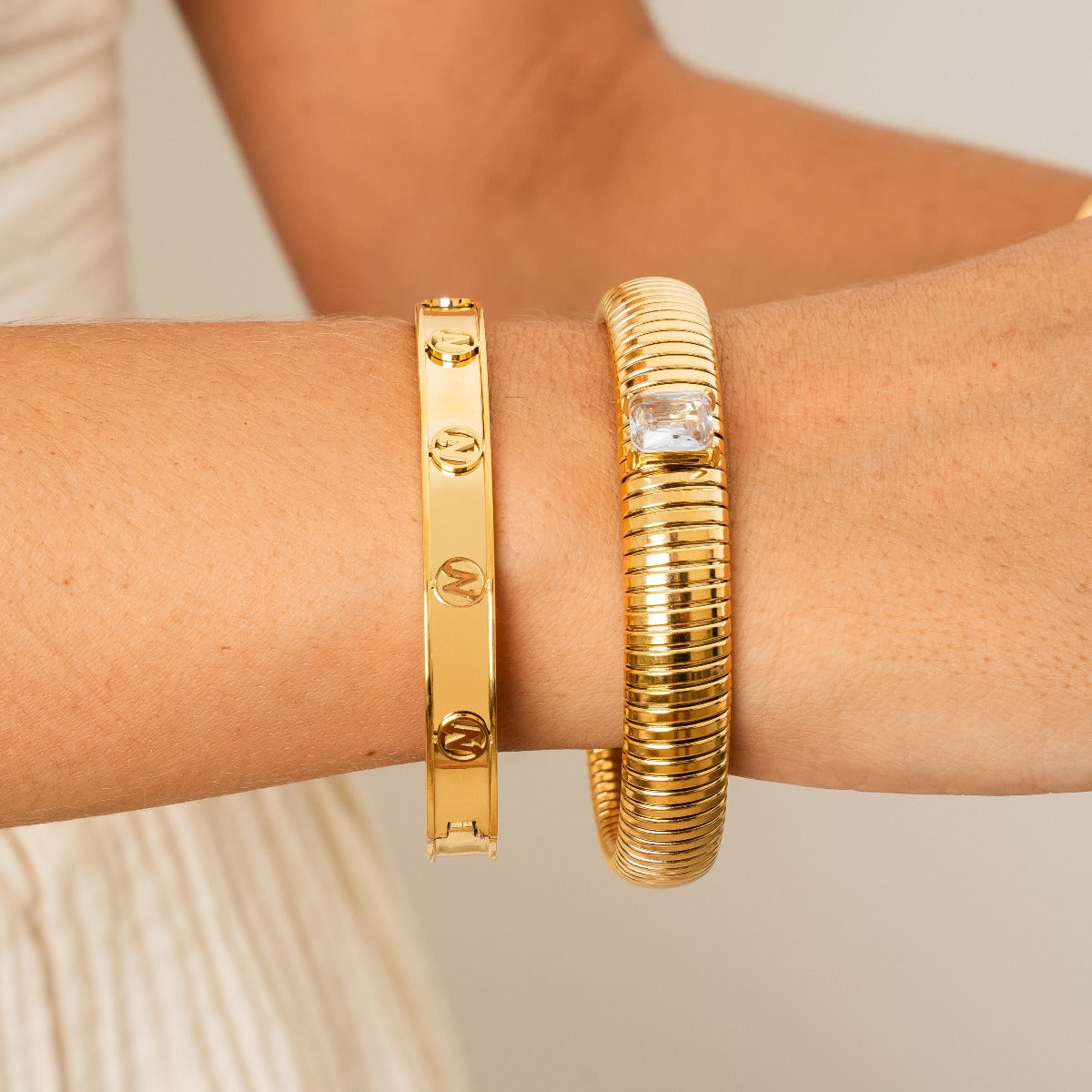 Pulseira Chunky de Pedra - Dourada - Megan Joias