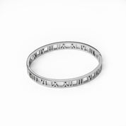 Pulseira Prateada com Números Ocultos - Megan Joias