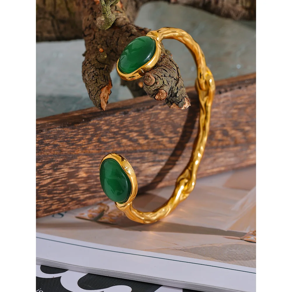 Bracelete com Pedra Natural Verde