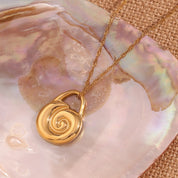 Colar Espiral Dourado em Aço Inoxidável 18K