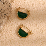 Ebbelle Brinco de pedra de ágata verde meio redondo em aço inoxidável banhado a ouro 18K estilo vintage joias femininas hipoalergênicas