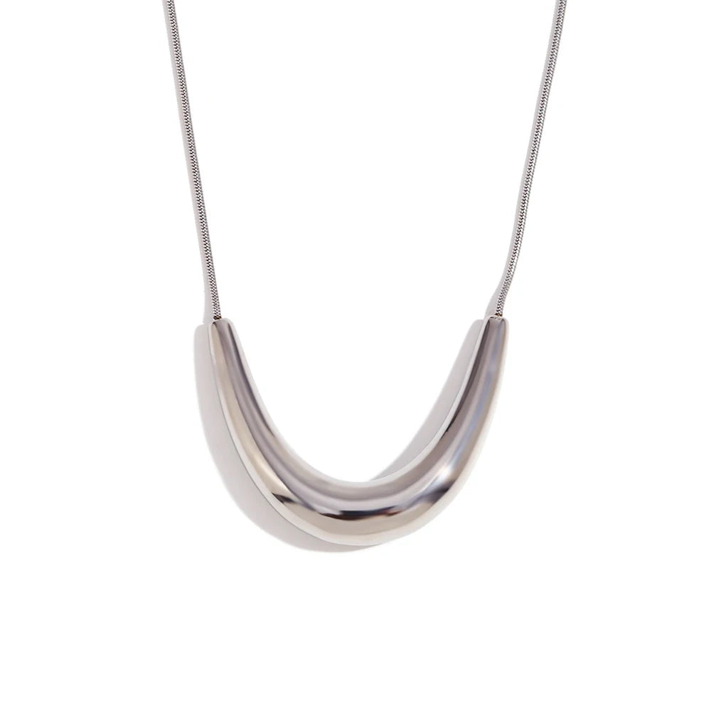 E.B. Belle Arc V-Shaped Pingente, Cadeia Osso da Serpente, Acessórios Banhado a Ouro 18K, Jóias em Aço Inoxidável 316L